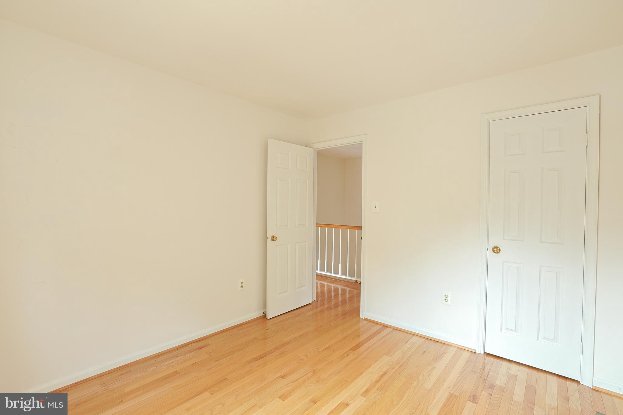 8326 Ridge Crossing Lane Springfield, VA 22152 - Photo 31 of 40 Gallery Image 31