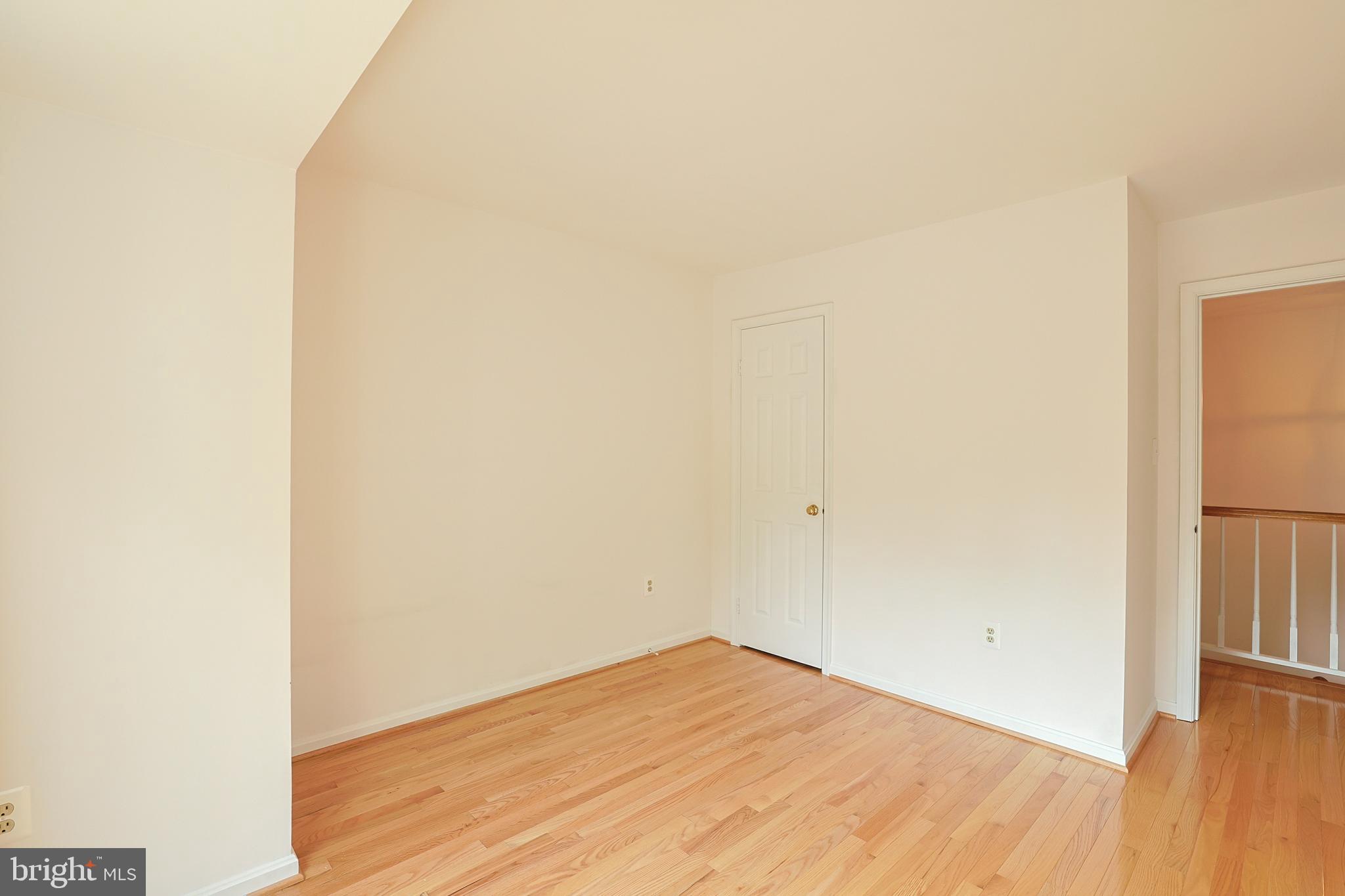 8326 Ridge Crossing Lane Springfield, VA 22152 - Photo 35 of 40 Gallery Image 35