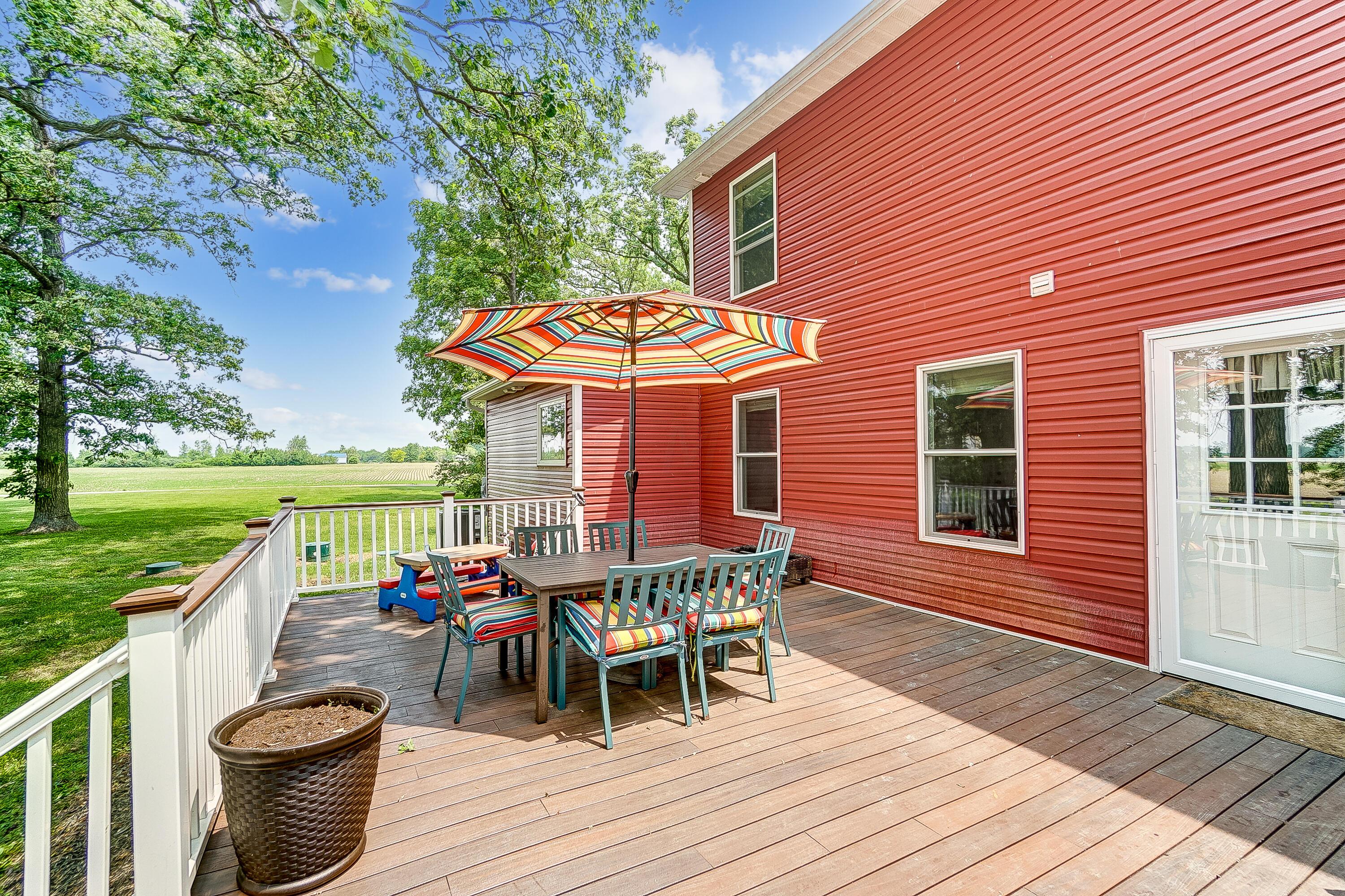 6431 Biggert Road London, OH 43140 - Photo 69 of 84 Back Deck