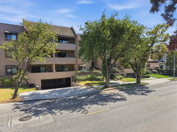 $695,000 | 356 West California Avenue, Unit 7, Glendale, CA 91203