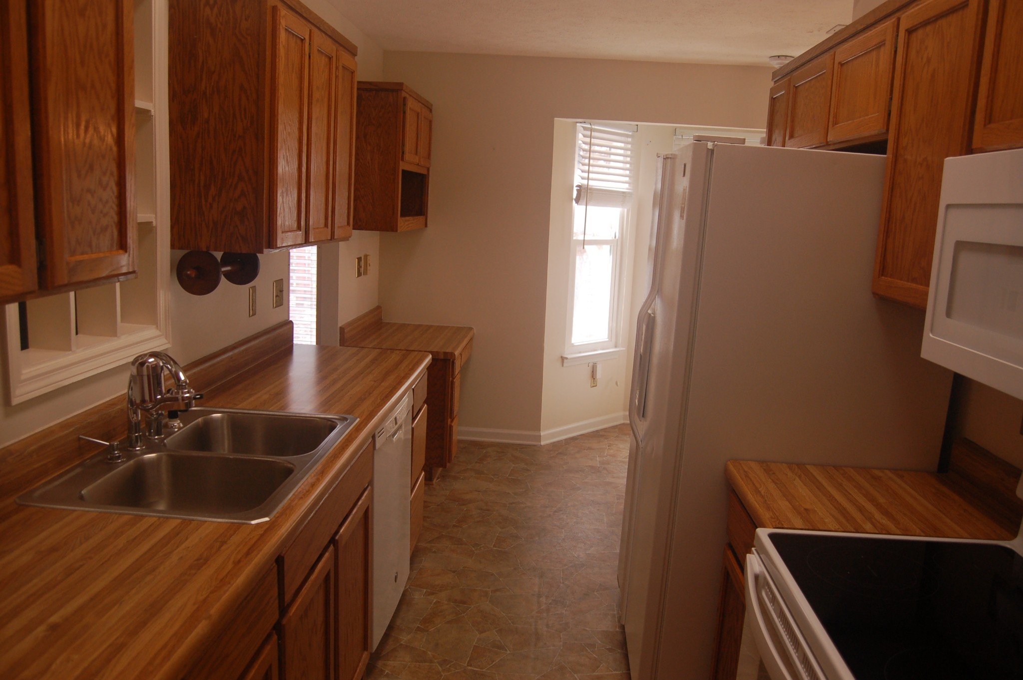 817 Bishopsgate Road Antioch, TN 37013 - Photo 9 of 34 Gallery Image 9