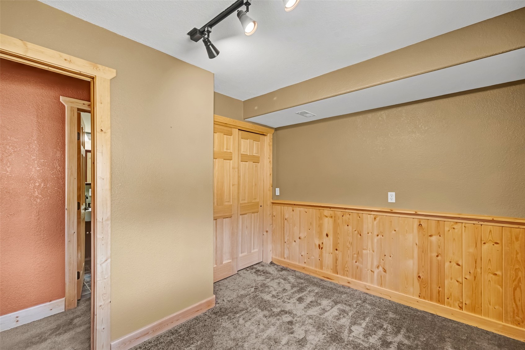 2491 Stagestop Road Jefferson, CO 80456 - Photo 26 of 43 a view of an empty room