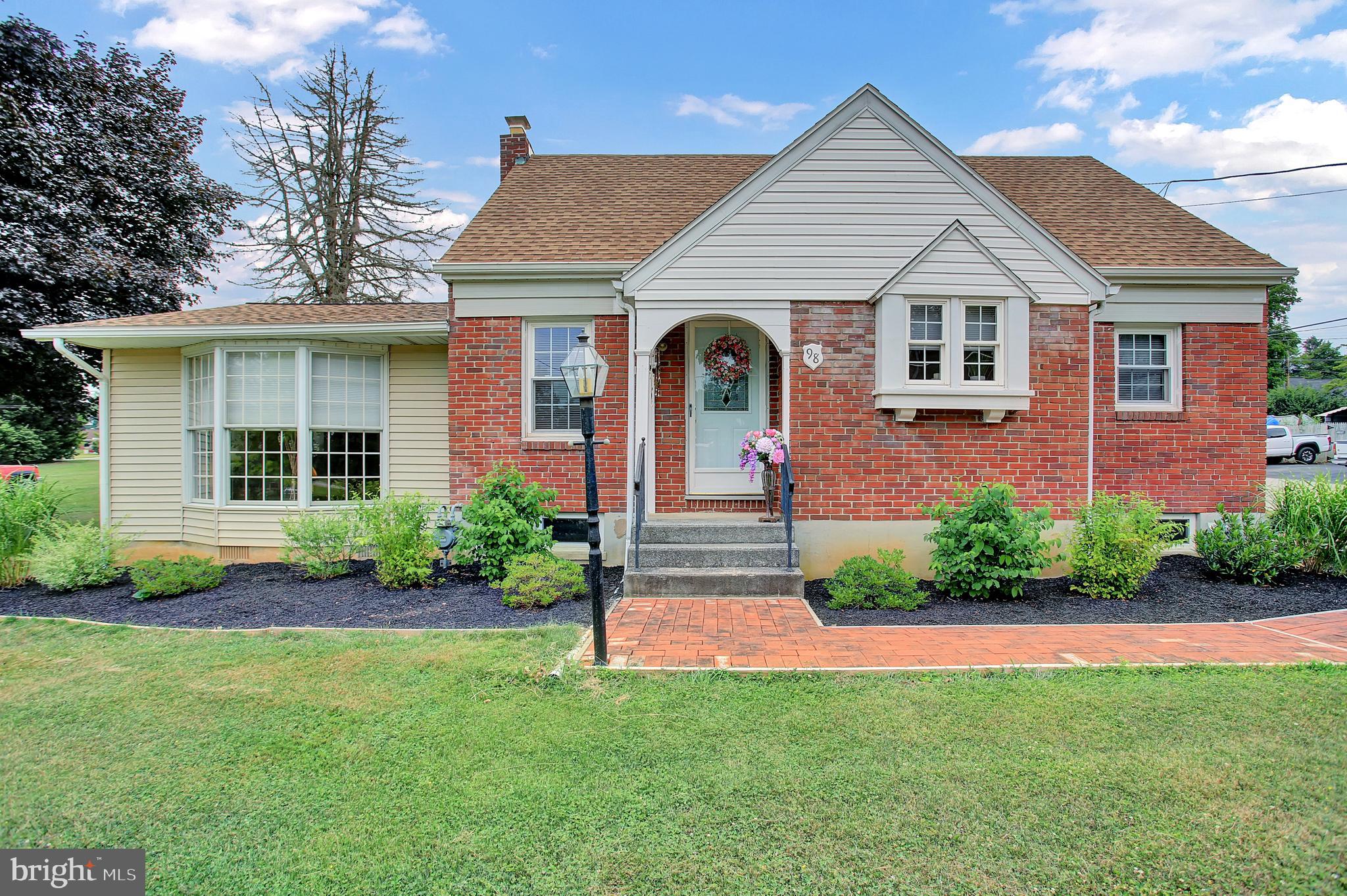98 West Hanover Street Spring Grove, PA 17362 - Photo 1 of 38