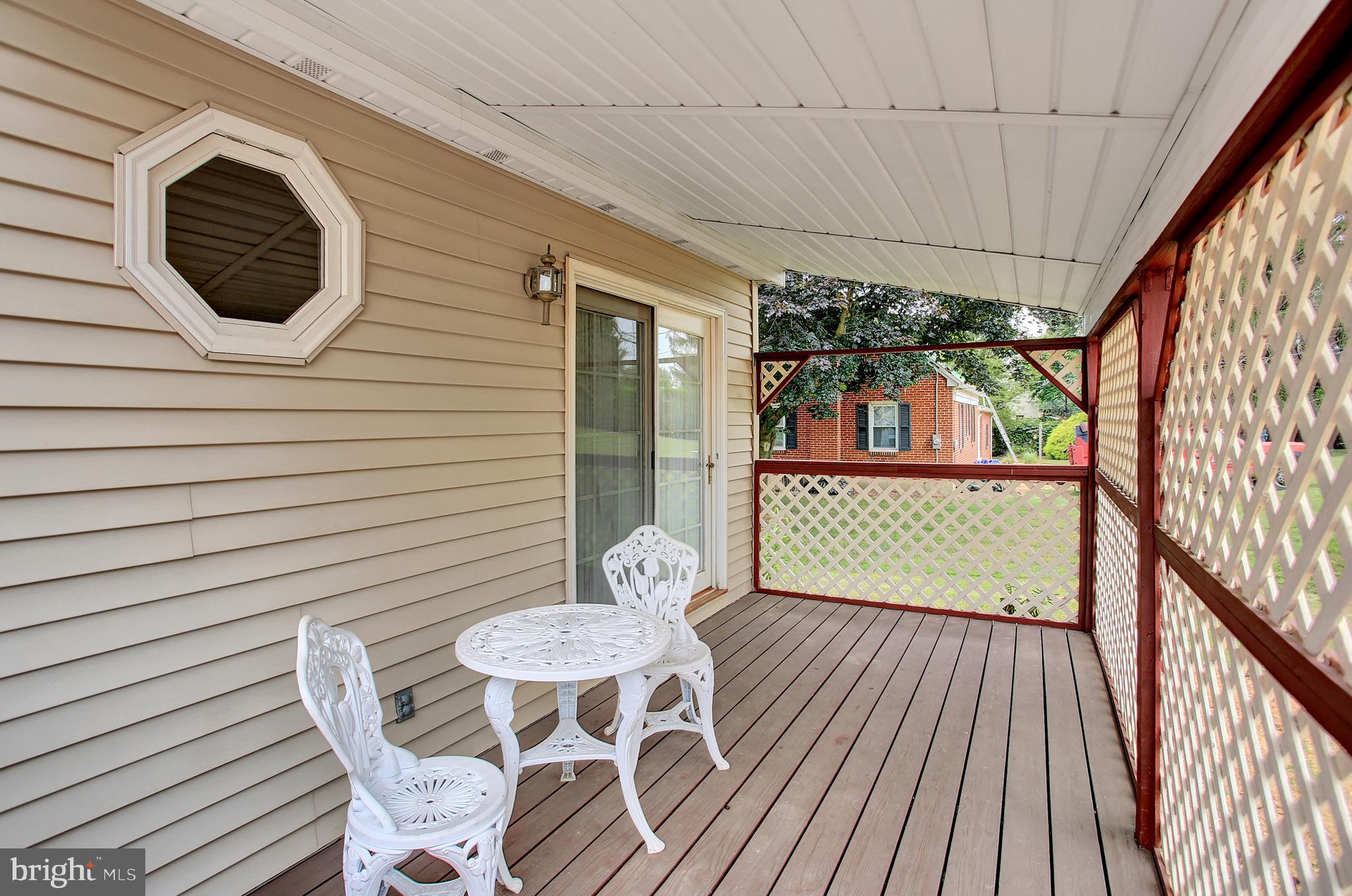 98 West Hanover Street Spring Grove, PA 17362 - Photo 12 of 38