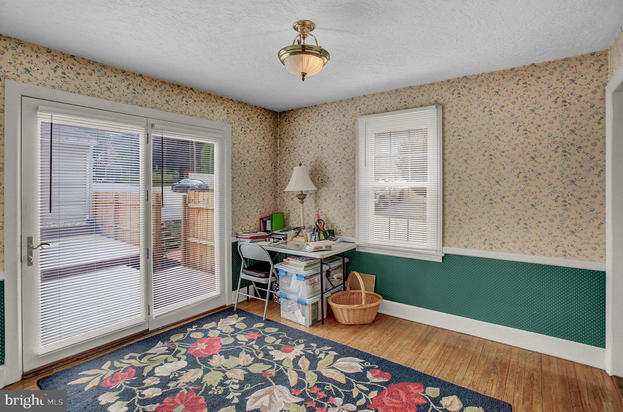 98 West Hanover Street Spring Grove, PA 17362 - Photo 24 of 38