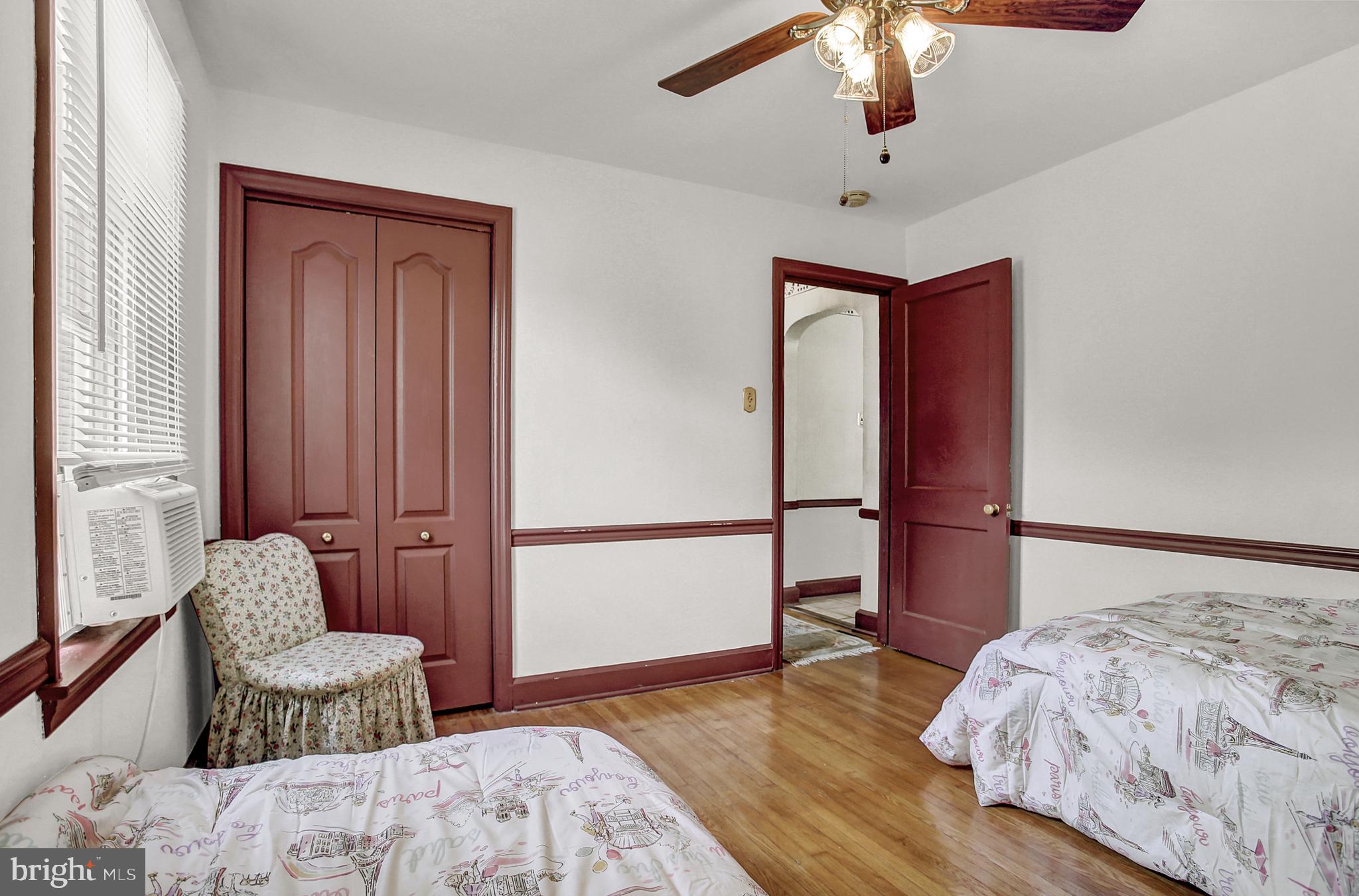 98 West Hanover Street Spring Grove, PA 17362 - Photo 26 of 38