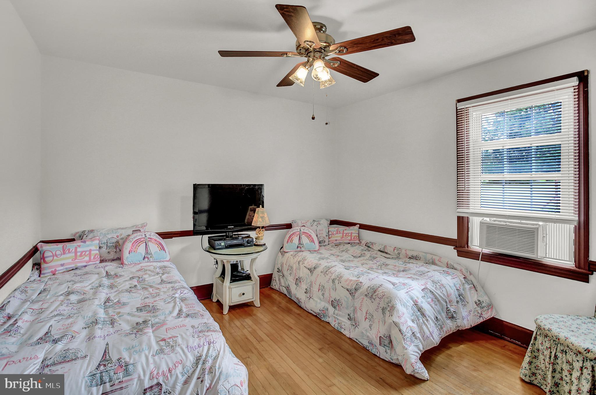 98 West Hanover Street Spring Grove, PA 17362 - Photo 27 of 38