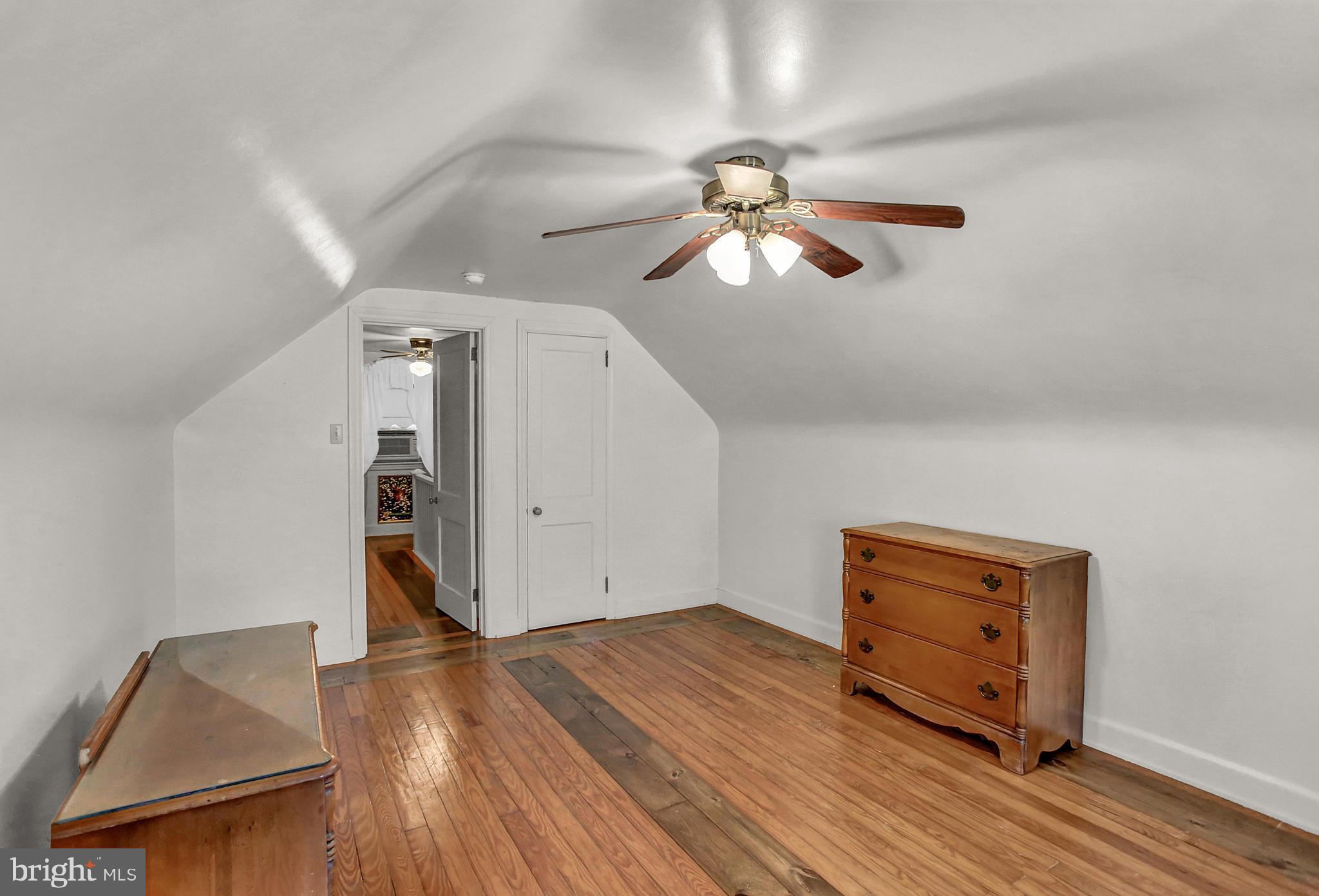 98 West Hanover Street Spring Grove, PA 17362 - Photo 31 of 38