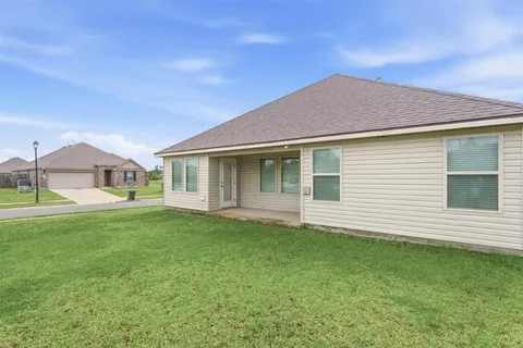 $230,000 | 3230 Snowy Egret Drive, Lake Charles, LA 70615