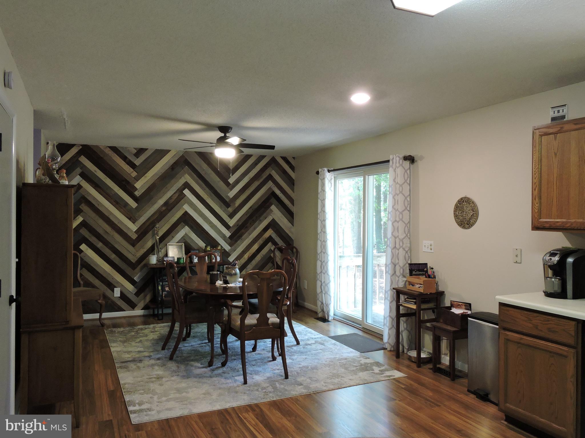 30680 River Road Laurel, DE 19956 - Photo 26 of 39 View from kitchen towards dining area.