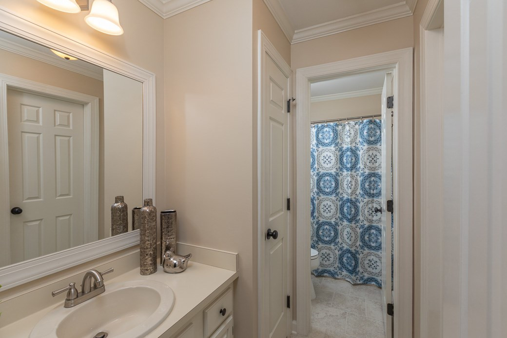 6120 Friars Walk Place Raleigh, NC 27609 - Photo 11 of 21 BATHROOM