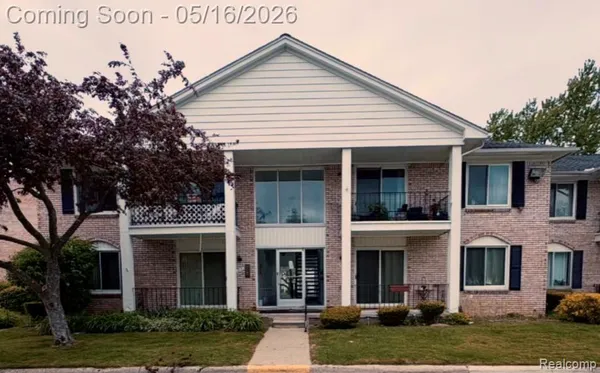 $129,999 | 14210 Camelot Drive, Sterling Heights, MI 48312