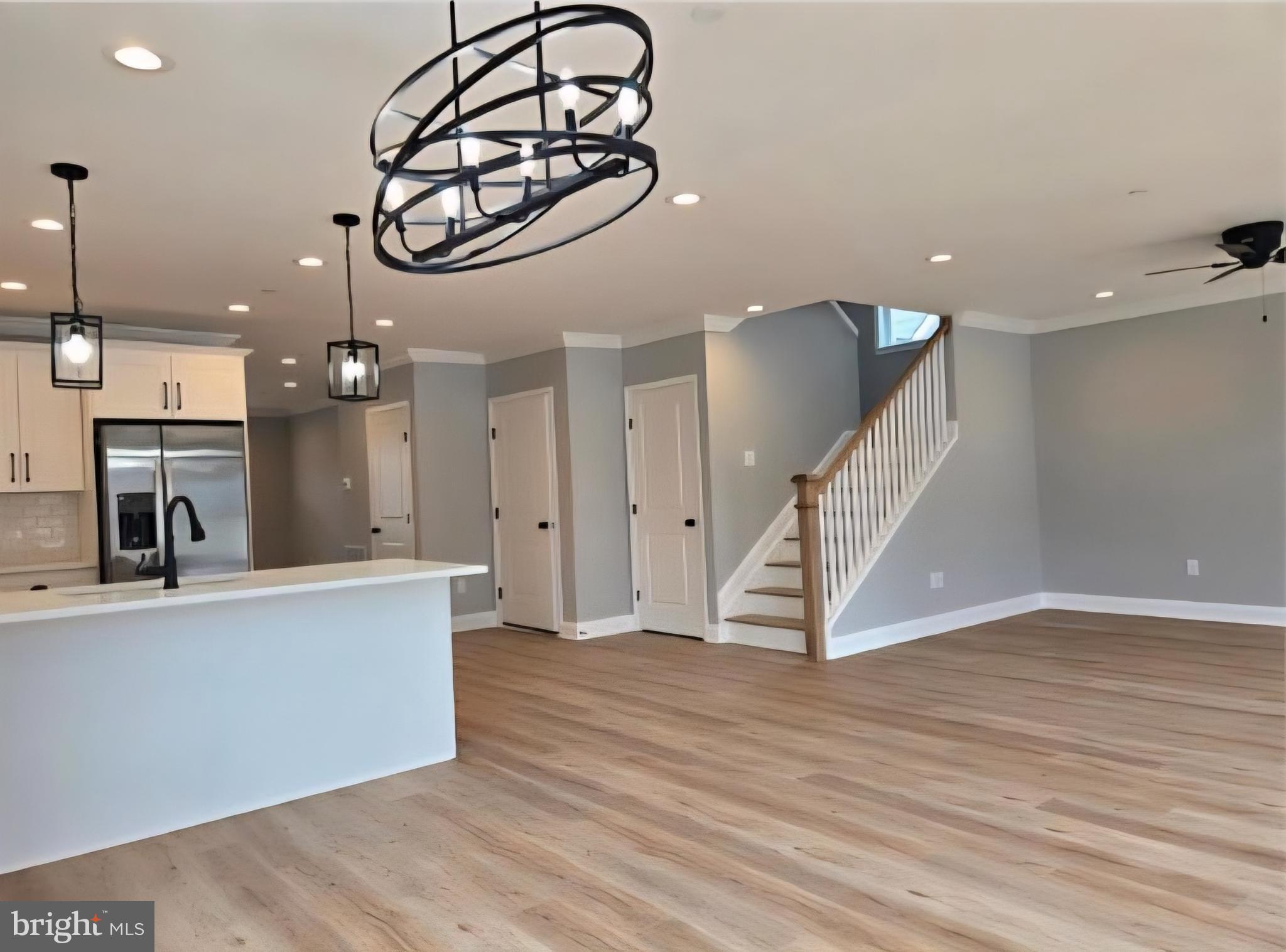 259 Arundel Road Pasadena, MD 21122 - Photo 3 of 8