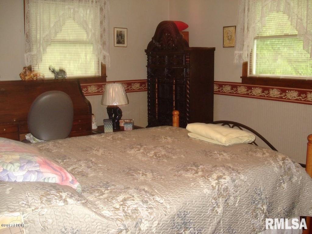 375 Locust Road Ozark, IL 62972 - Photo 13 of 41