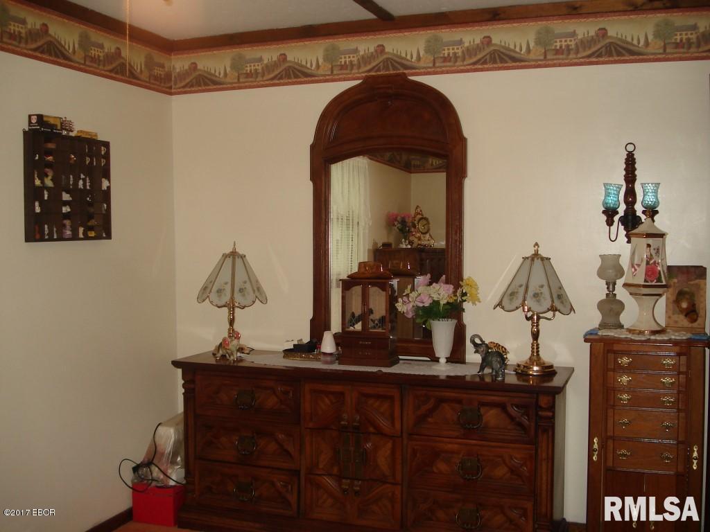 375 Locust Road Ozark, IL 62972 - Photo 17 of 41