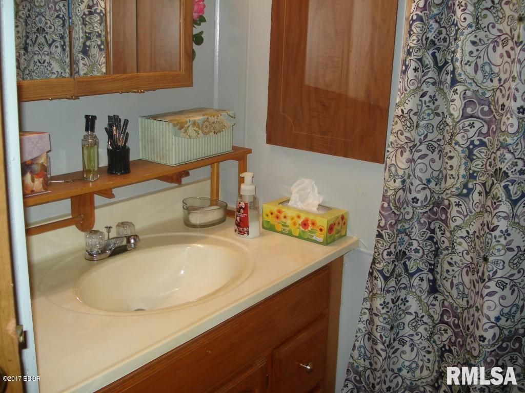 375 Locust Road Ozark, IL 62972 - Photo 18 of 41