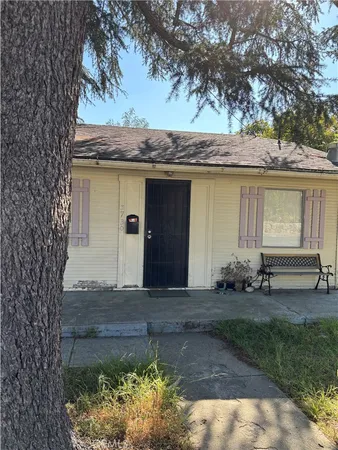 $500,000 | 3730 3rd Avenue, La Crescenta, CA 91214