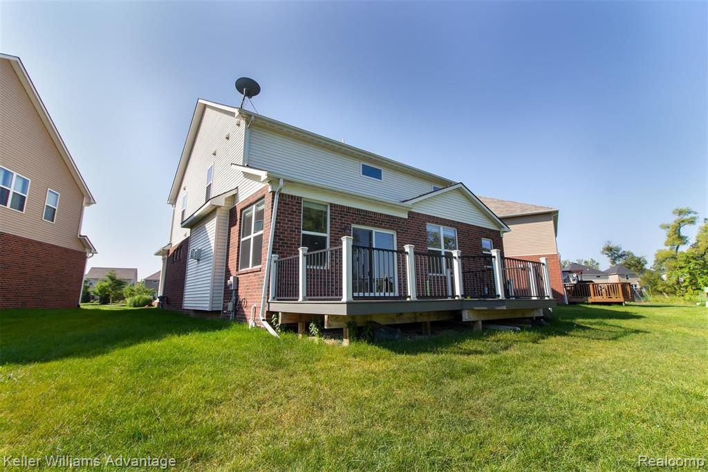 27679 Hartwick Circle Novi, MI 48374 - Photo 46 of 51