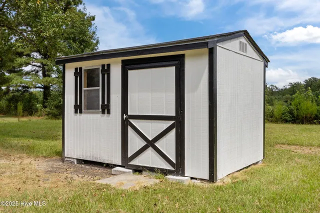 $220,000 | 1117 South Grimesland Bridge Road, Grimesland, NC 27837