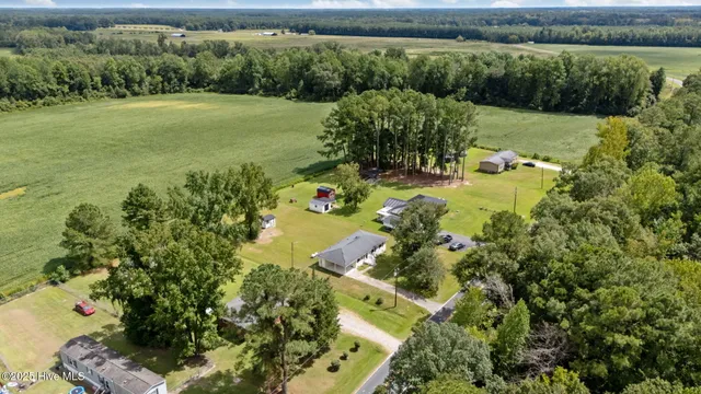 $220,000 | 1117 South Grimesland Bridge Road, Grimesland, NC 27837