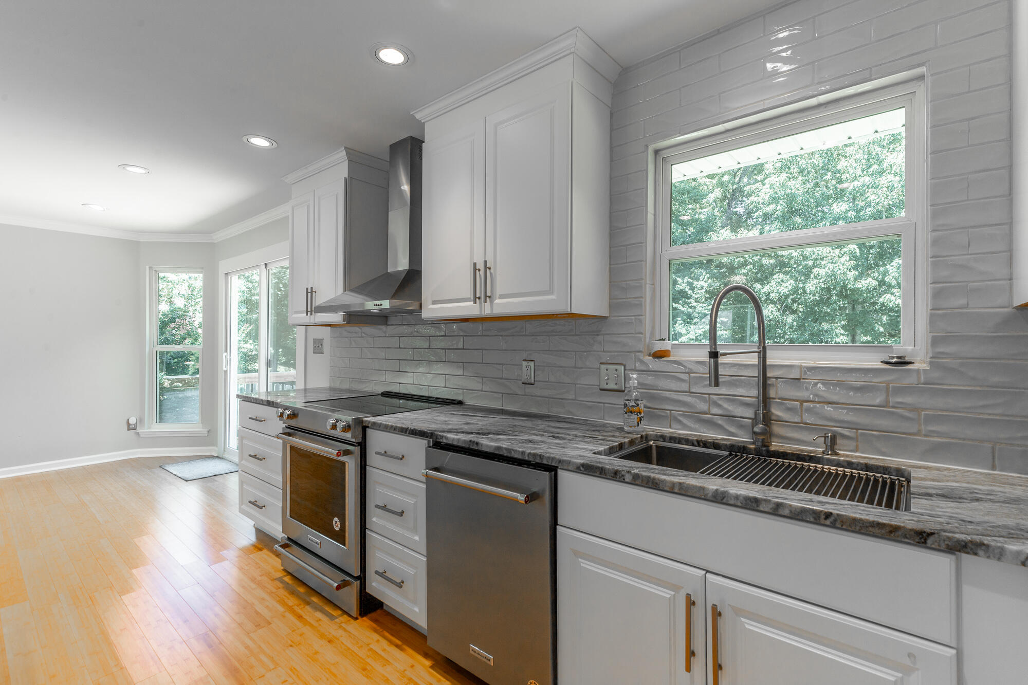 10095 Fielding Road Ooltewah, TN 37363 - Photo 9 of 63 10095 Fielding Road HD-7