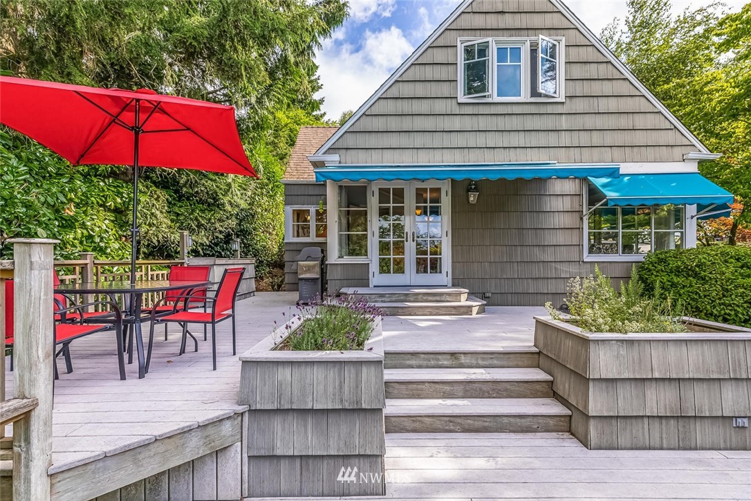 359 Thomas Avenue Southwest Renton, WA 98057 - Photo 1 of 1 a view of a house with a table and chairs
