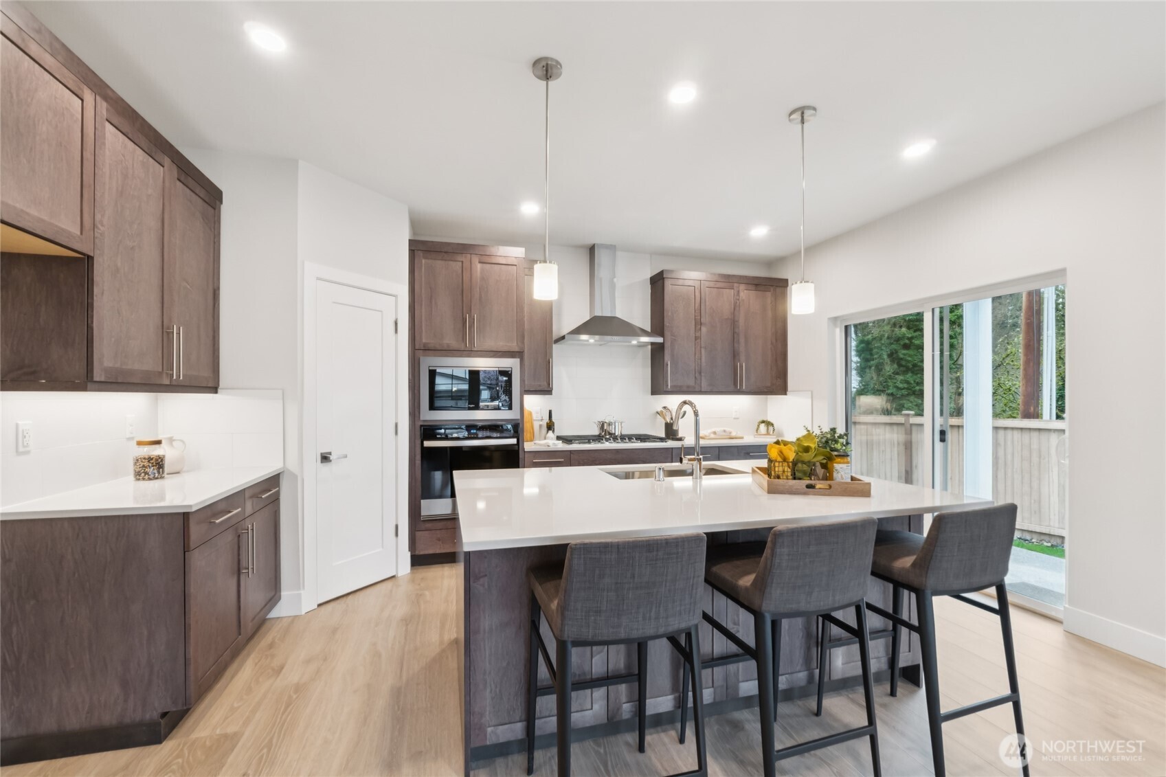 3122 194th Street Southeast Bothell, WA 98012 - Photo 2 of 40 Gallery Image 2