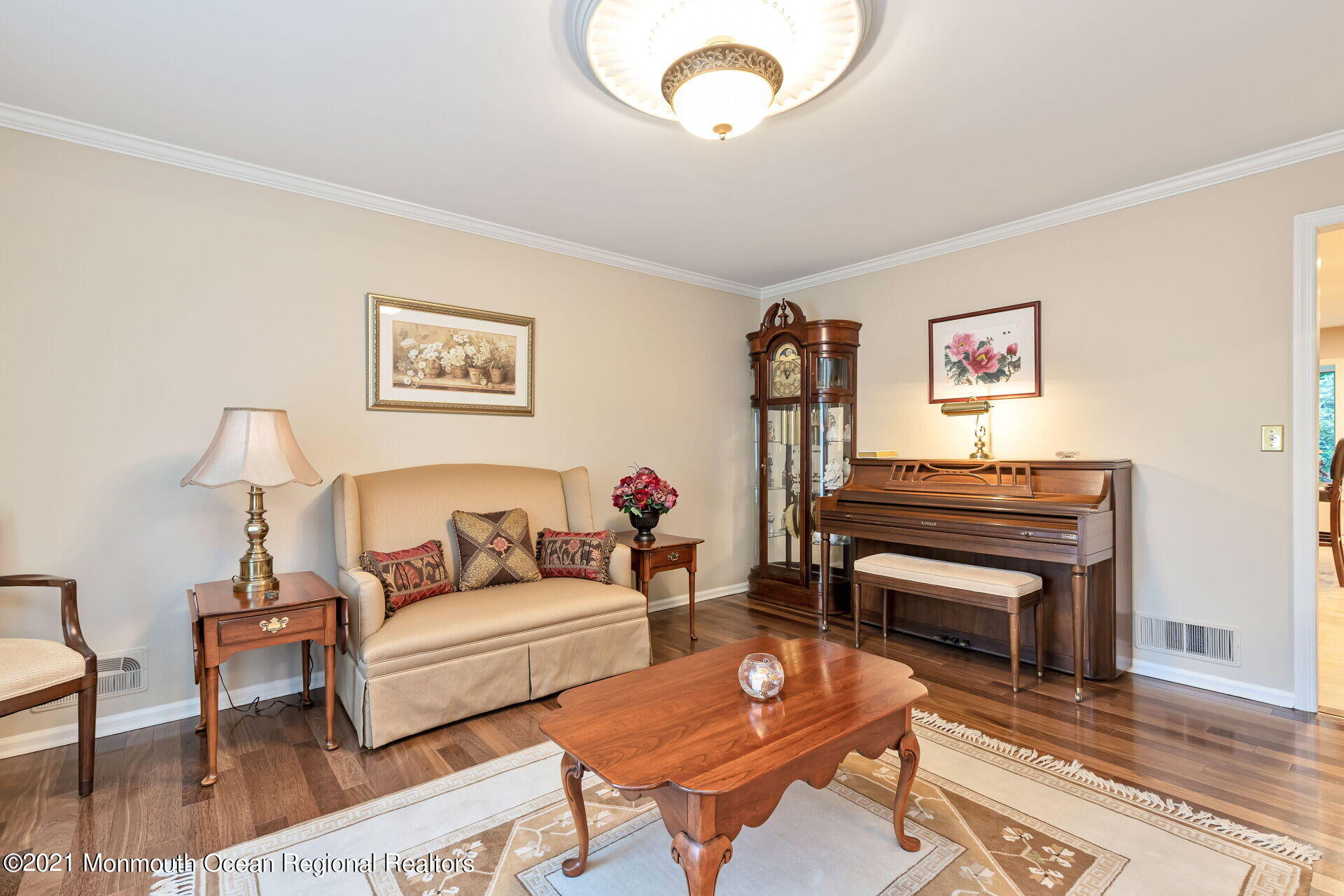 110 Borden Road Middletown, NJ 07748 - Photo 9 of 59 008-1920x1280-photo