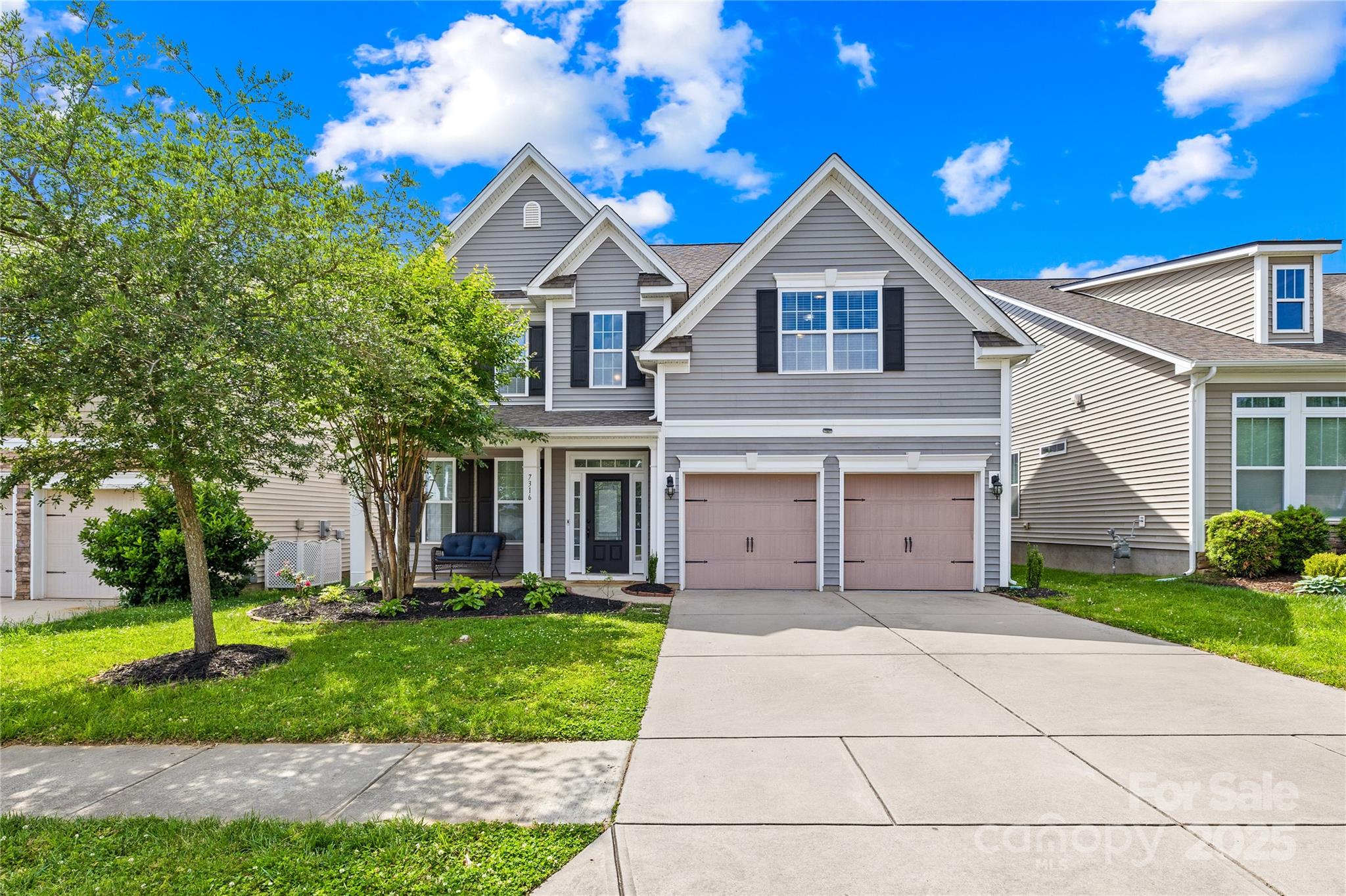 7316 Hamilton Bridge Road Charlotte, NC 28278 - Photo 2 of 47 Gallery Image 2