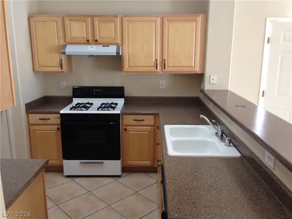 $1,750 | 1617 Lefty Garcia Way, Henderson, NV 89002