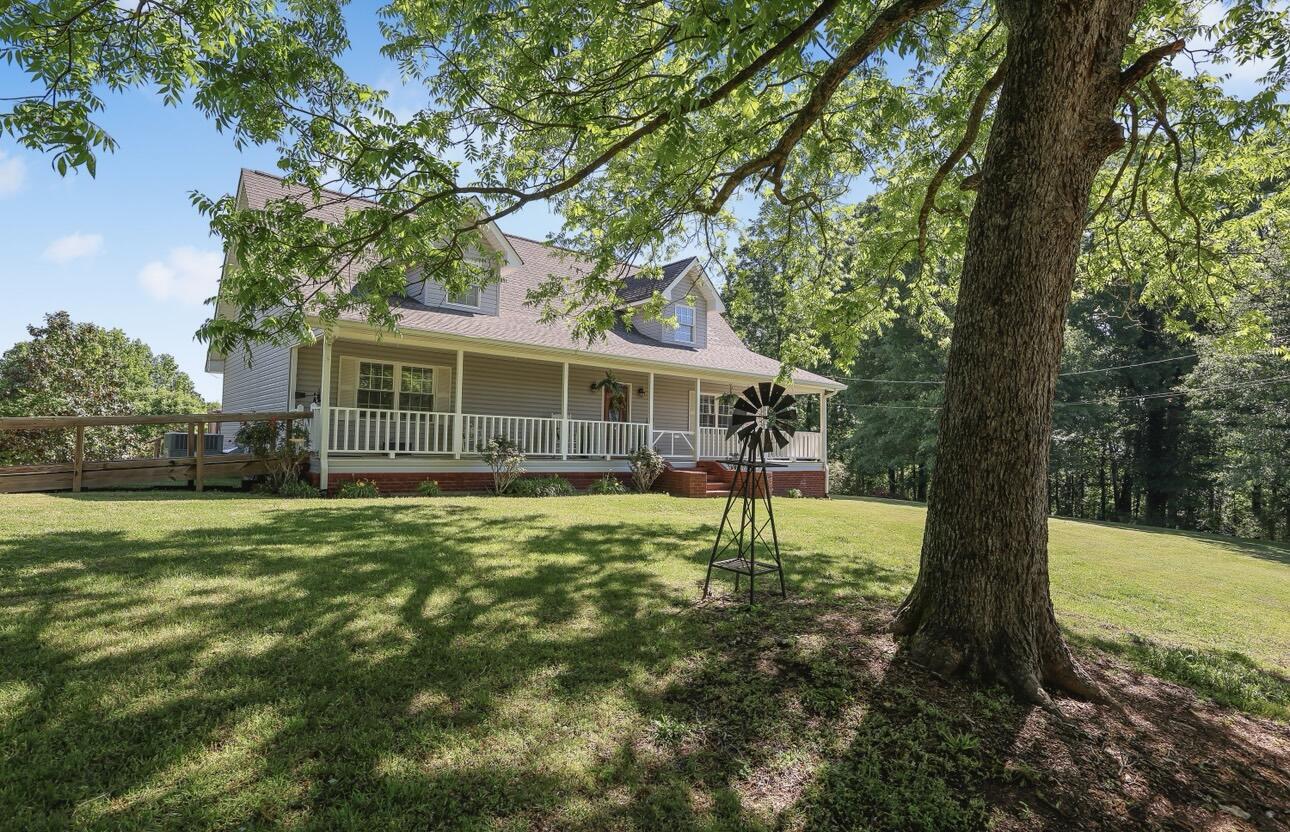 2371 Baker Bridge Road Northeast Charleston, TN 37310 - Photo 3 of 39 IMG_6952