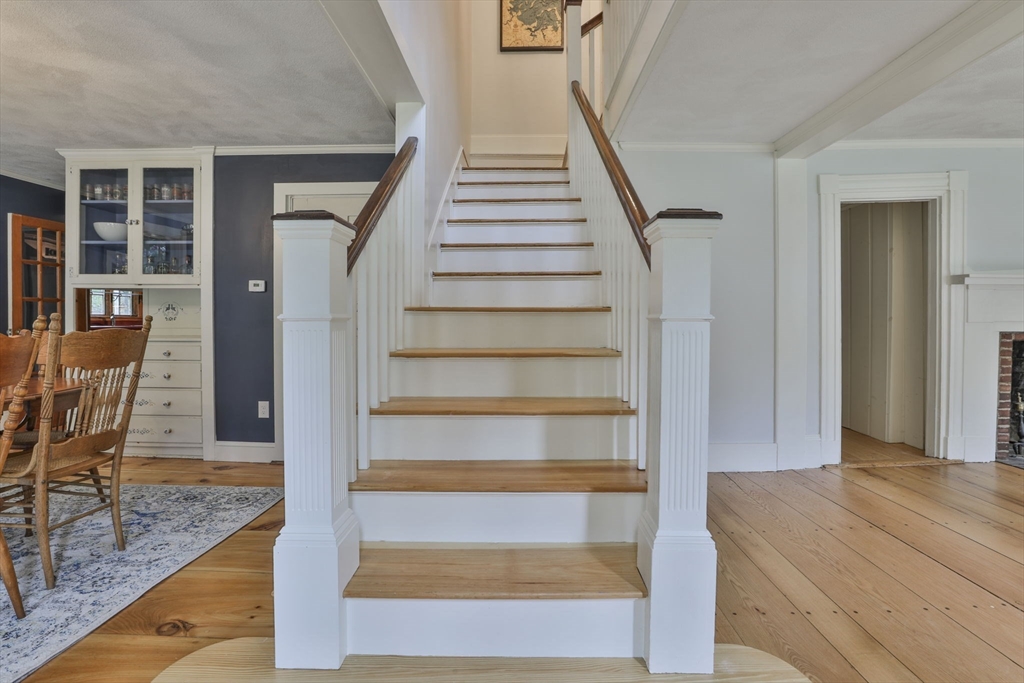 15 Elm Street Boxford, MA 01921 - Photo 2 of 39