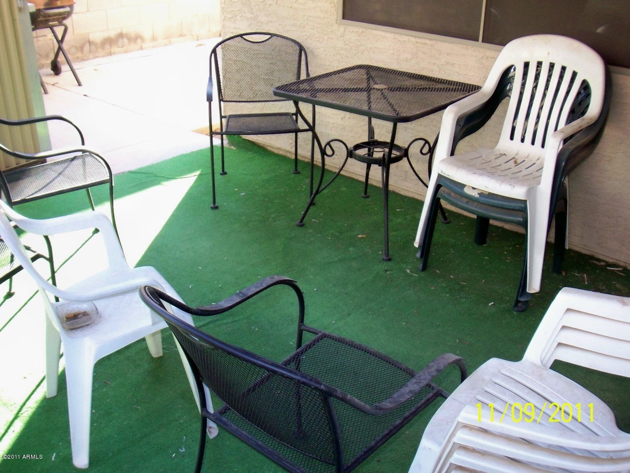 2603 East Fraktur Road Phoenix, AZ 85040 - Photo 7 of 8 COVERED PATIO
