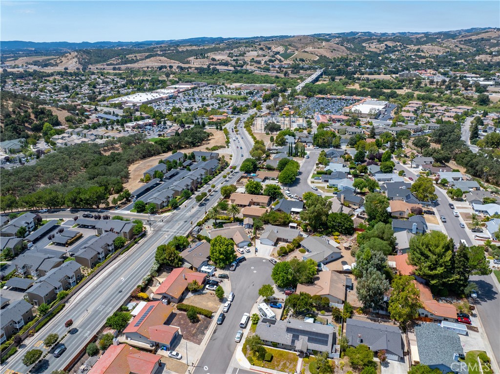 411 Palomino Lane Paso Robles, CA 93446 - Photo 43 of 46 Gallery Image 43