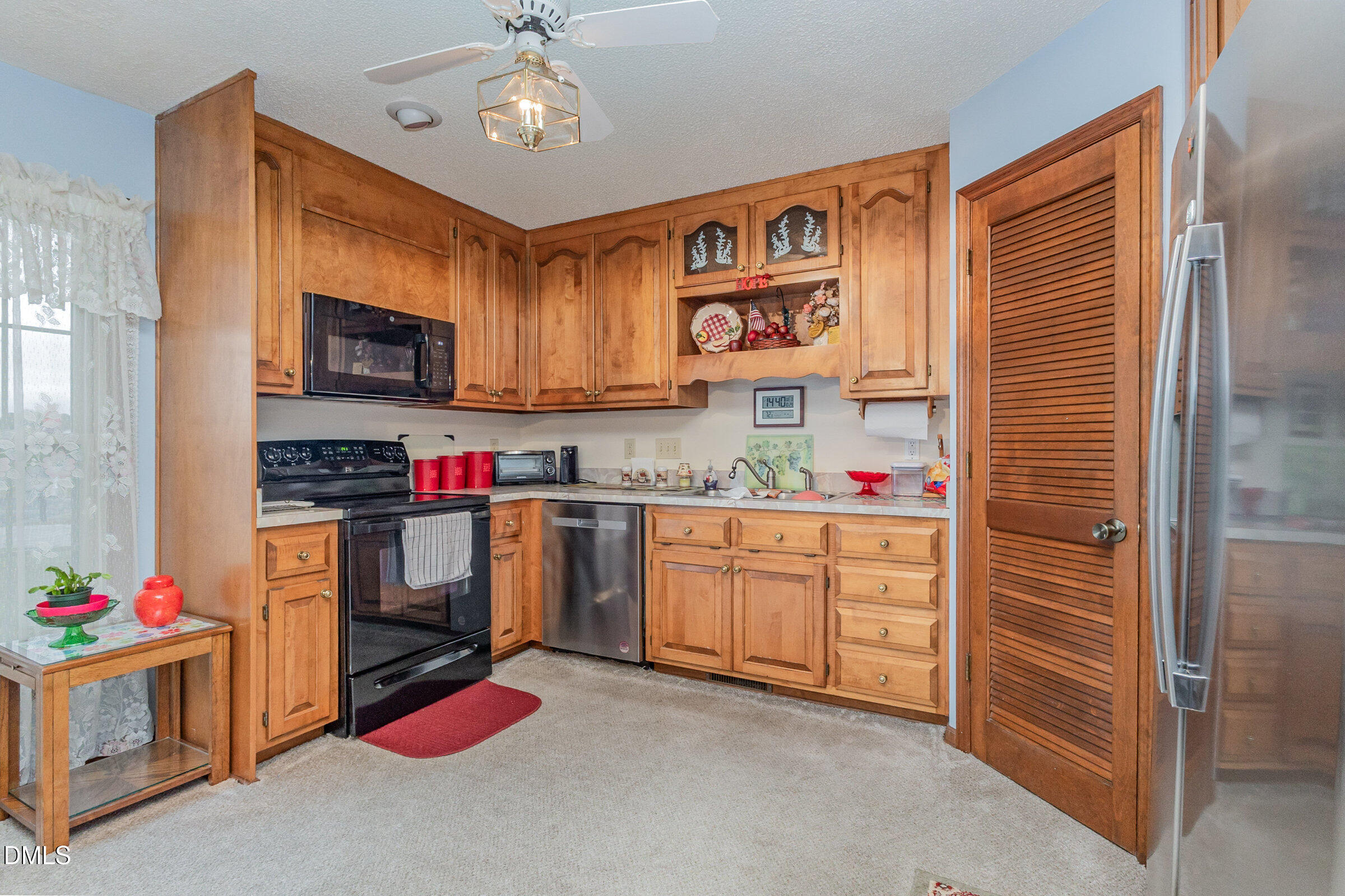 390 Sandy Ridge Road Dunn, NC 28334 - Photo 16 of 45 014_kv0a7549-edit_520