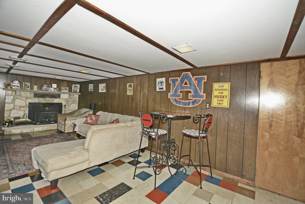 10 Oak Hills Drive Hanover, PA 17331 - Photo 14 of 32