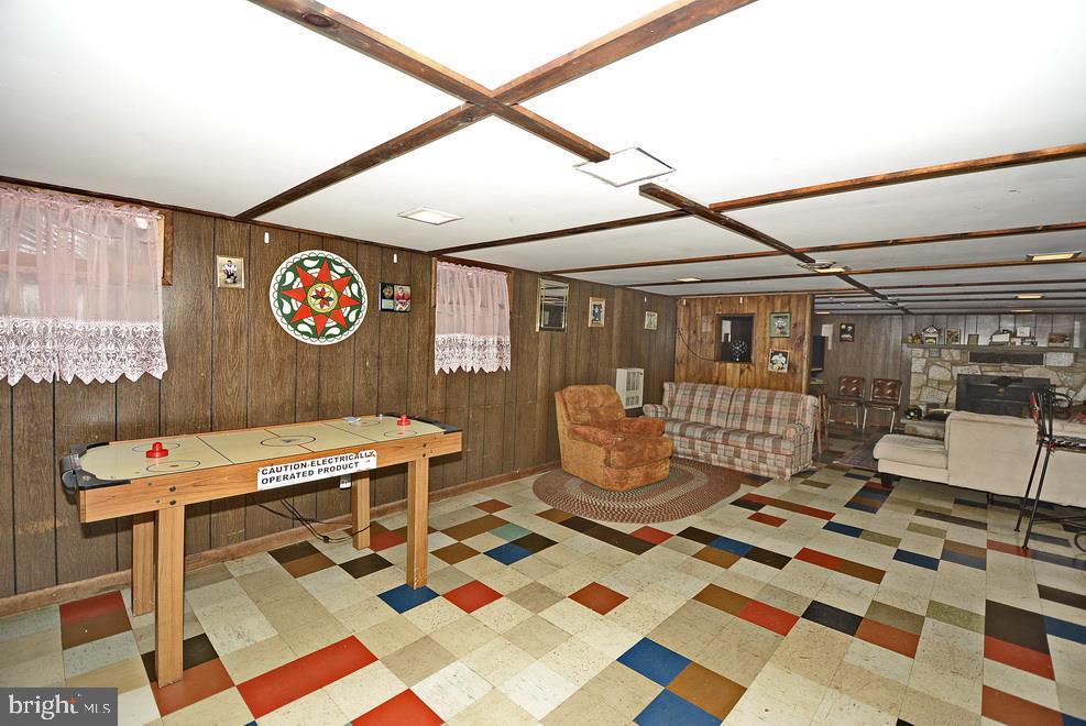 10 Oak Hills Drive Hanover, PA 17331 - Photo 15 of 32