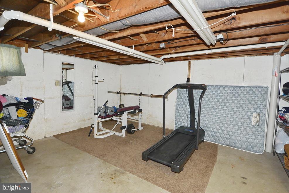 10 Oak Hills Drive Hanover, PA 17331 - Photo 18 of 32