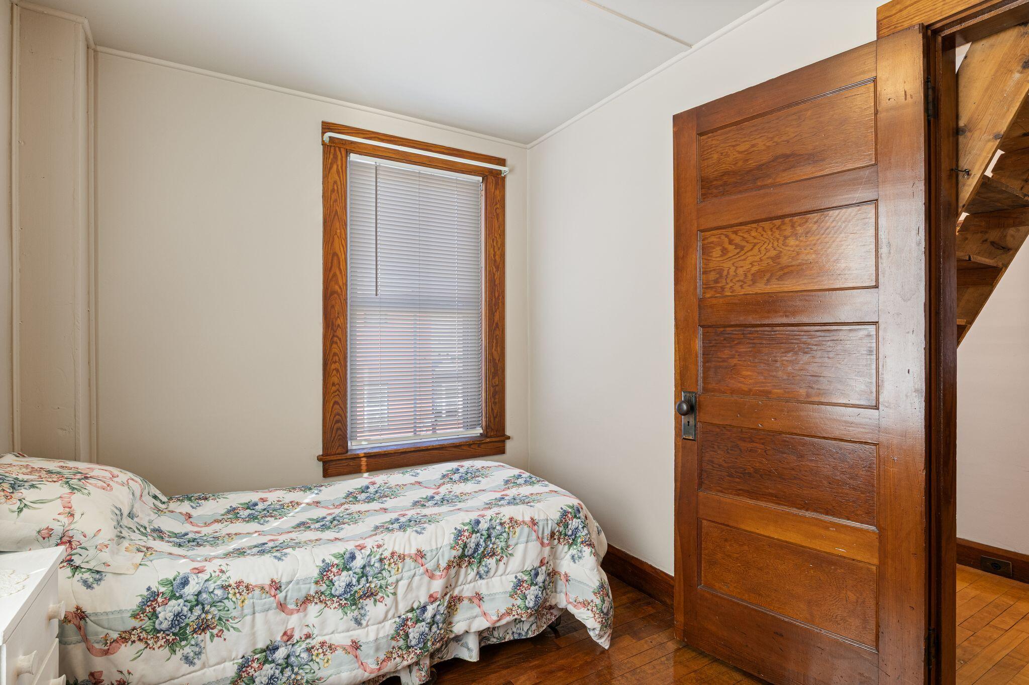 33 Maple Street Limerick, ME 04048 - Photo 24 of 38 Bedroom 3