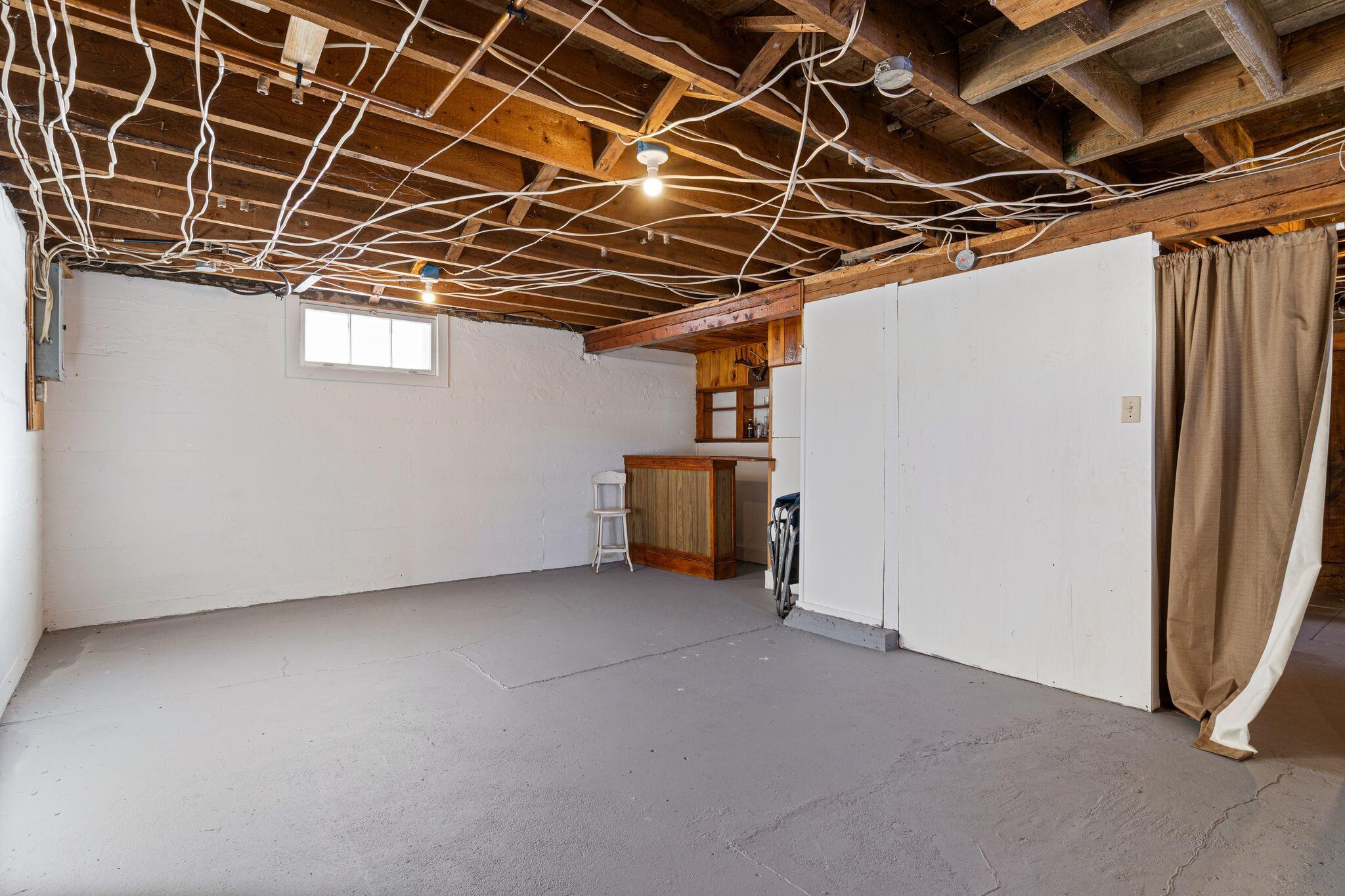 33 Maple Street Limerick, ME 04048 - Photo 28 of 38 Basement, laundry around the corner