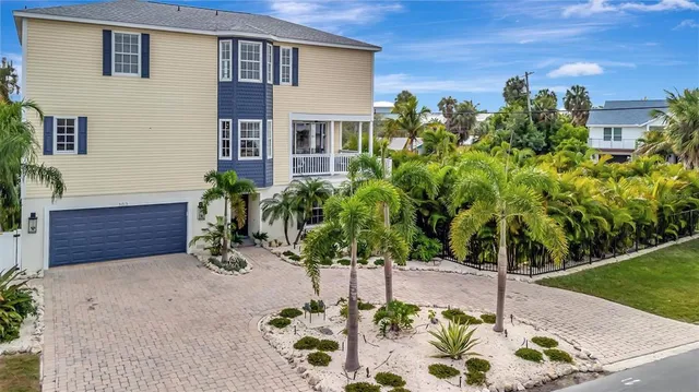$2,774,999 | 303 58th Street, Holmes Beach, FL 34217