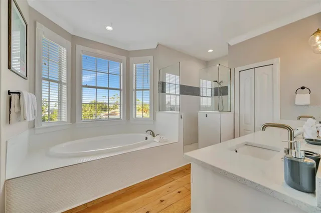 $2,774,999 | 303 58th Street, Holmes Beach, FL 34217