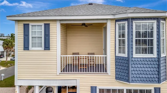 $2,774,999 | 303 58th Street, Holmes Beach, FL 34217