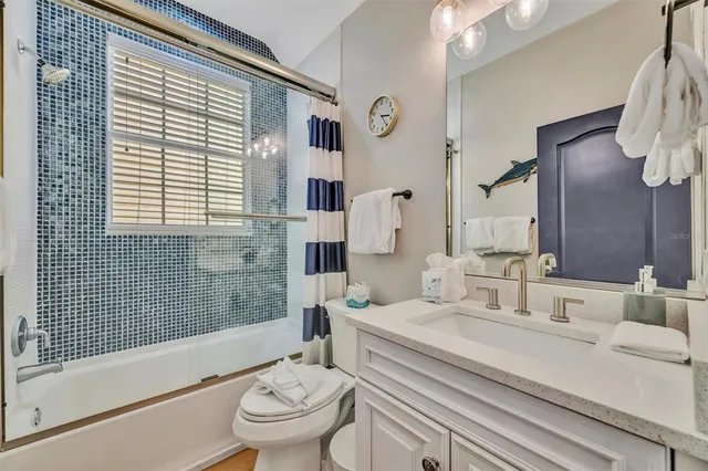 $2,774,999 | 303 58th Street, Holmes Beach, FL 34217