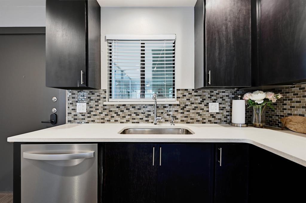 3301 Red River Street, Unit 312 Austin, TX 78705 - Photo 13 of 26