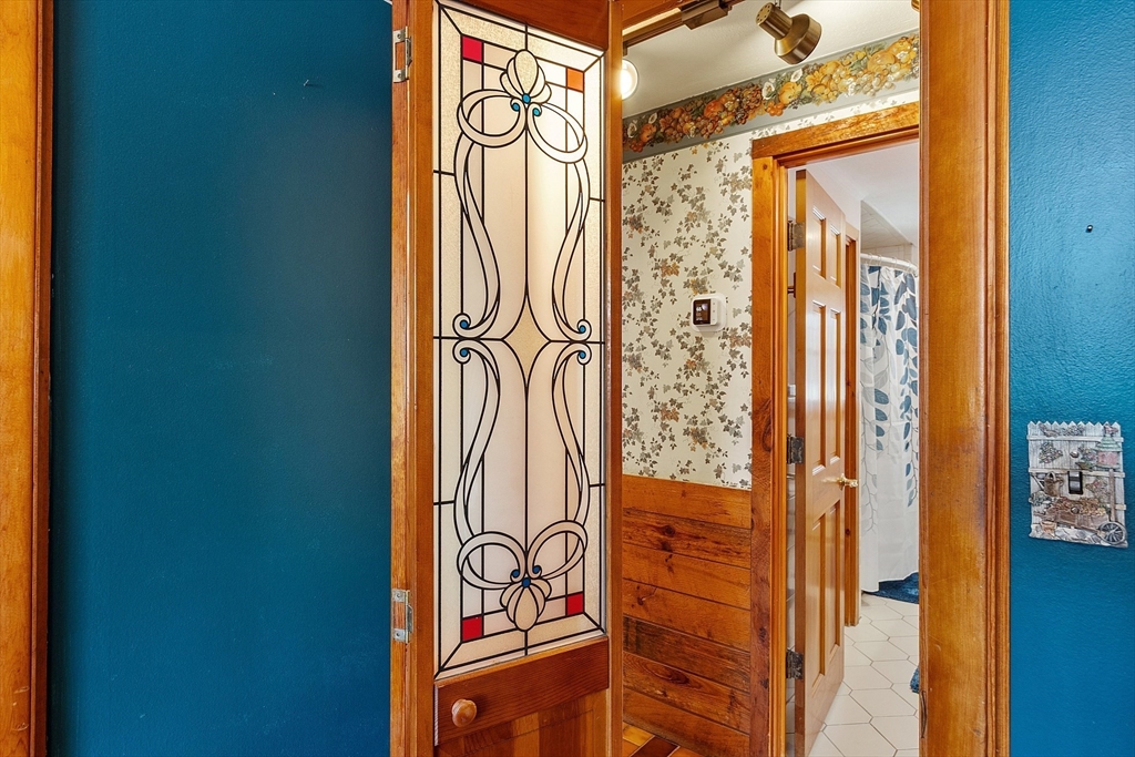 13 Braney Road Millbury, MA 01527 - Photo 29 of 41