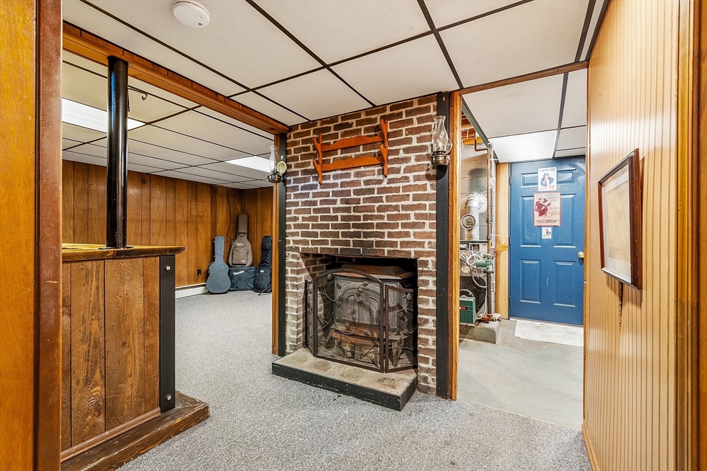 13 Braney Road Millbury, MA 01527 - Photo 35 of 41