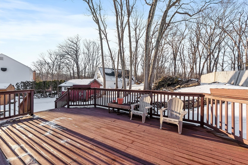 13 Braney Road Millbury, MA 01527 - Photo 6 of 41