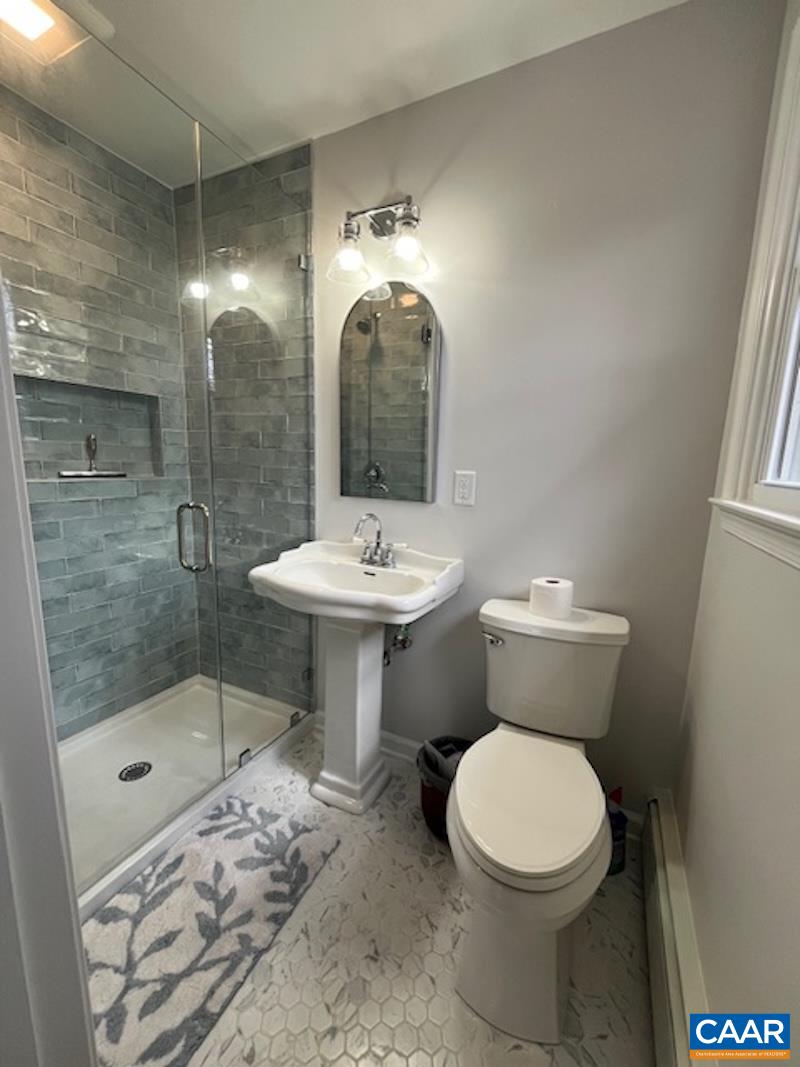 603 Stagecoach Road Charlottesville, VA 22902 - Photo 13 of 15 Bath