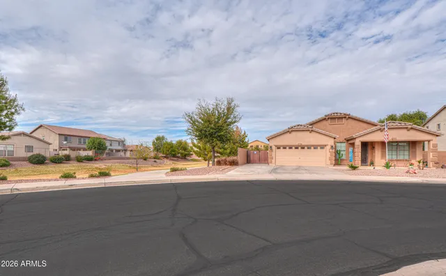 $425,000 | 1338 East Madison Drive, Casa Grande, AZ 85122